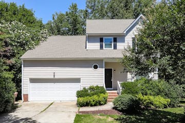 1511 Groveland Trail Greensboro, NC 27407